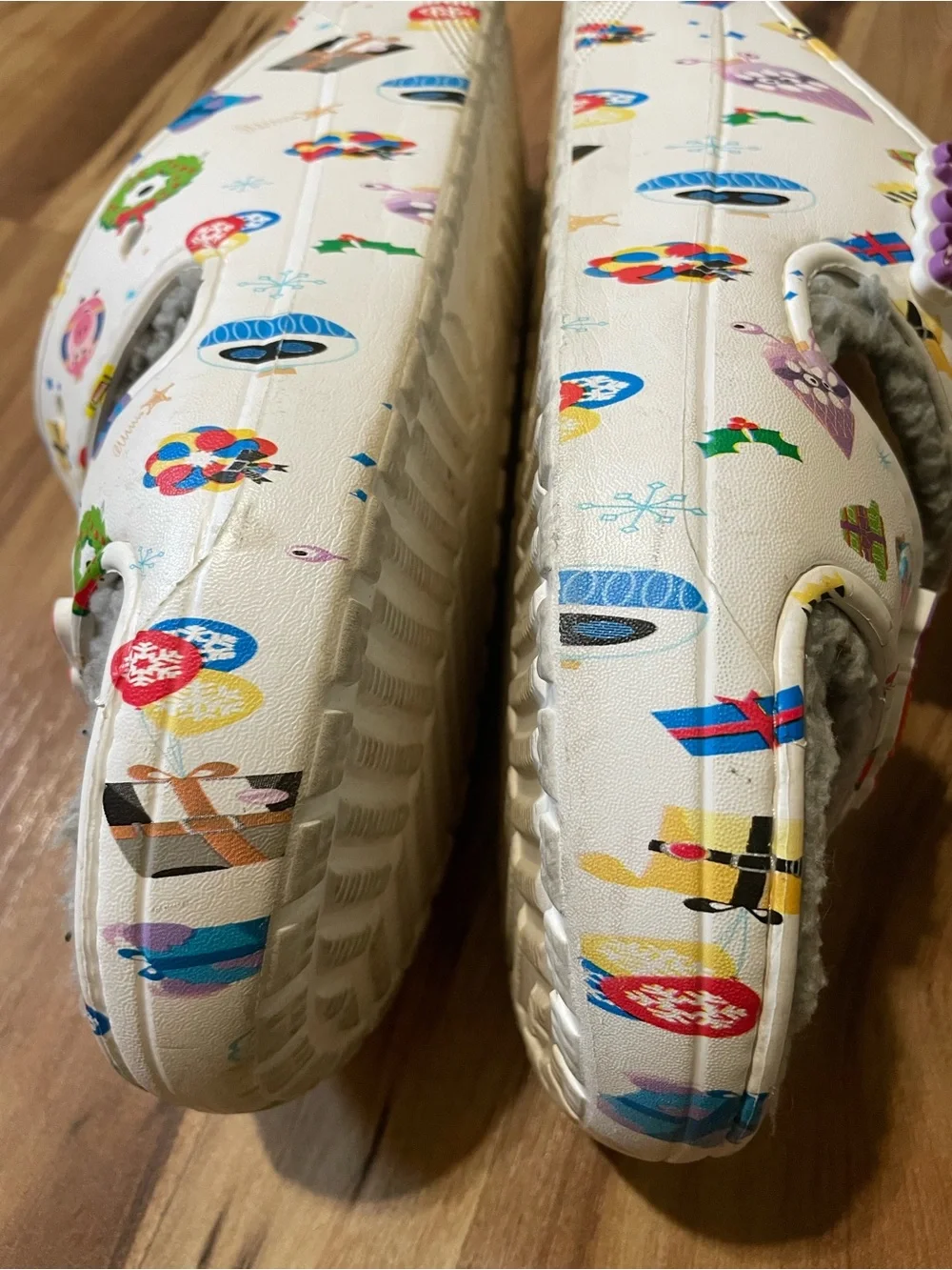 Disney Pixar Crocs Toy to the World Faux Fur Lined Slides Unisex Size 10M 12W